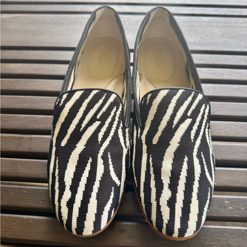 Cole Haan Zebra Print Loafer Flat Knit Slip-On Shoes Size 8 1/2” Women's